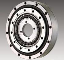 我們BYC博盈軸承加大機(jī)器人軸承的生產(chǎn)，跟進(jìn)工業(yè)機(jī)器人的腳步